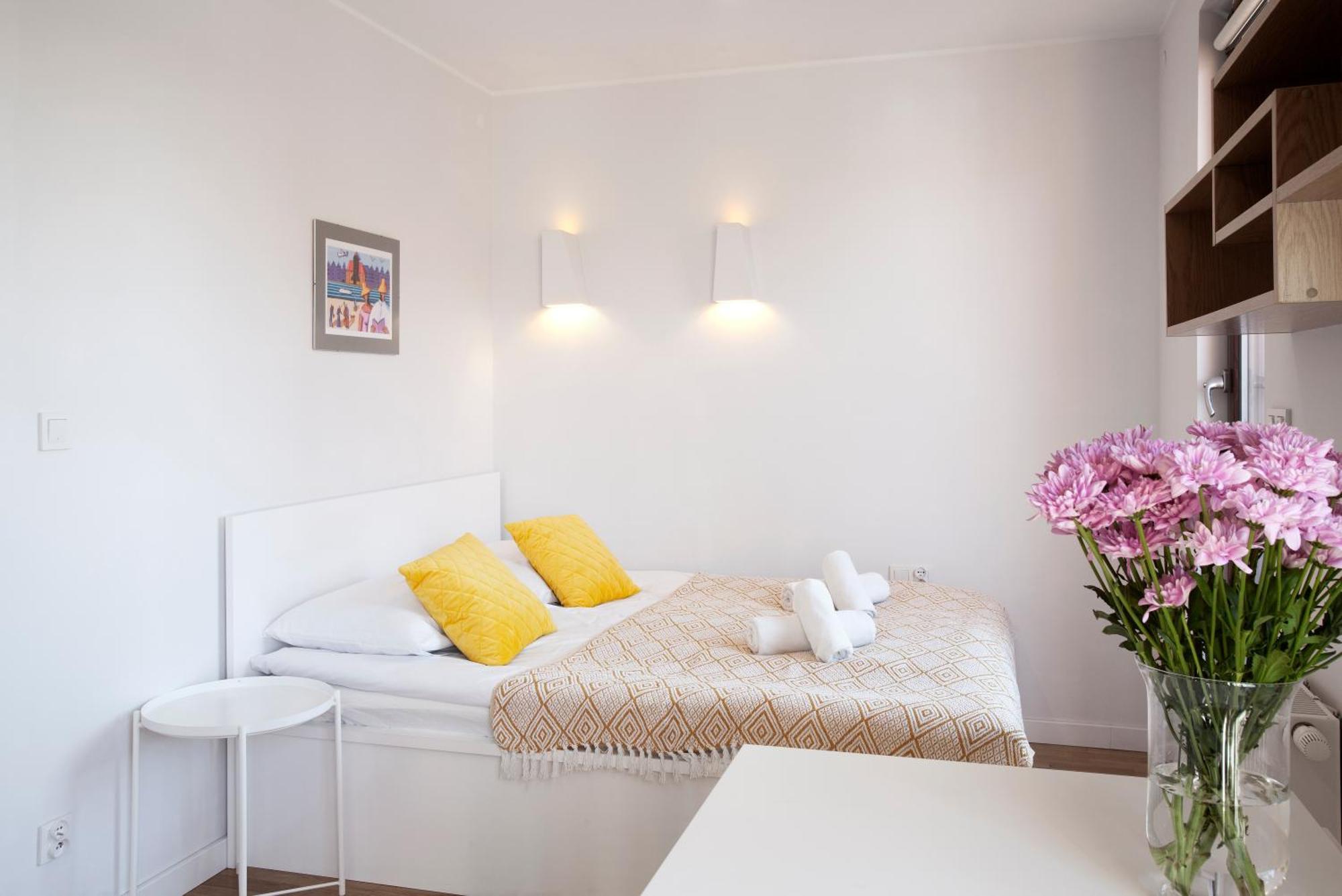 Marine Studio With Balcony And Parking By Tyzenhauz กดัญสก์ ภายนอก รูปภาพ